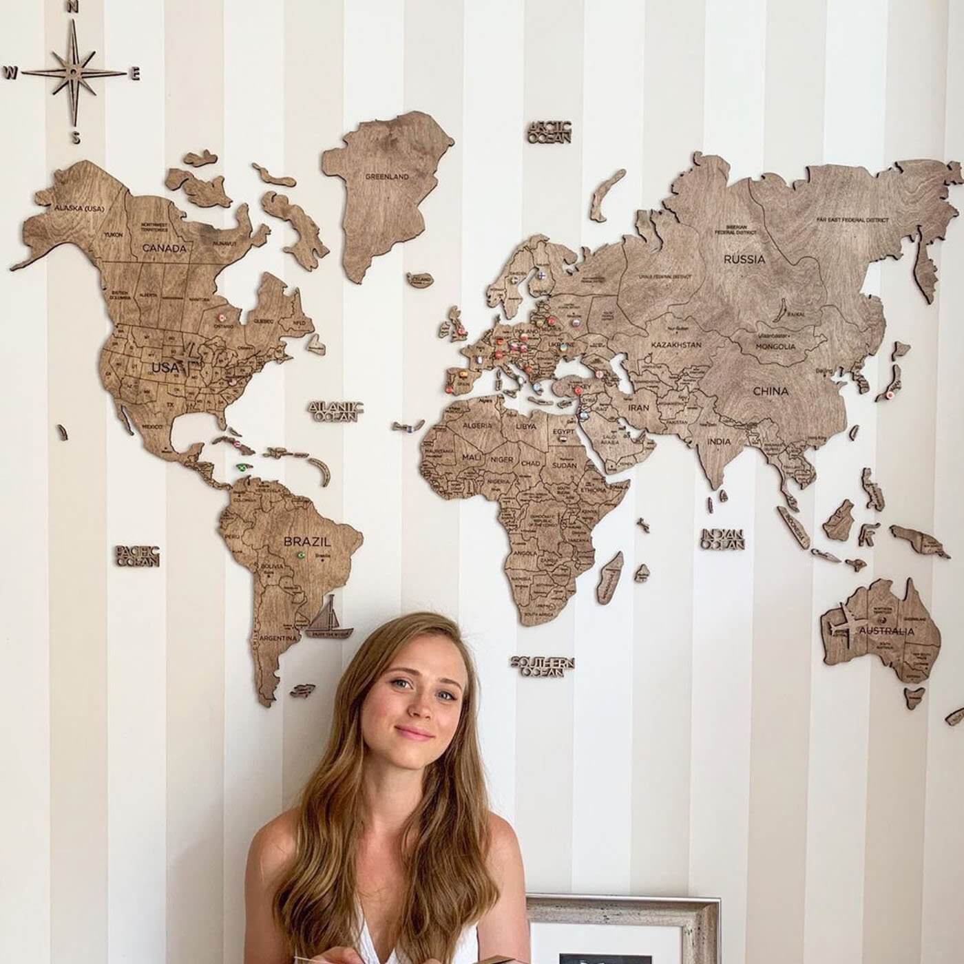 Showcase Your Love for Travel with Worldmap Wood Pieces