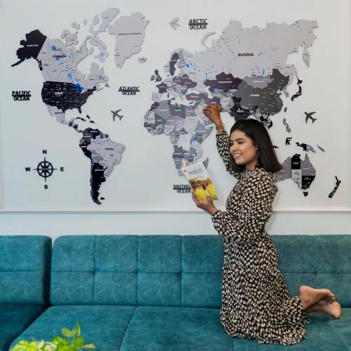 Revealing the Charm of the Map of the World Wood – An Artistic Journey Through Our Planet